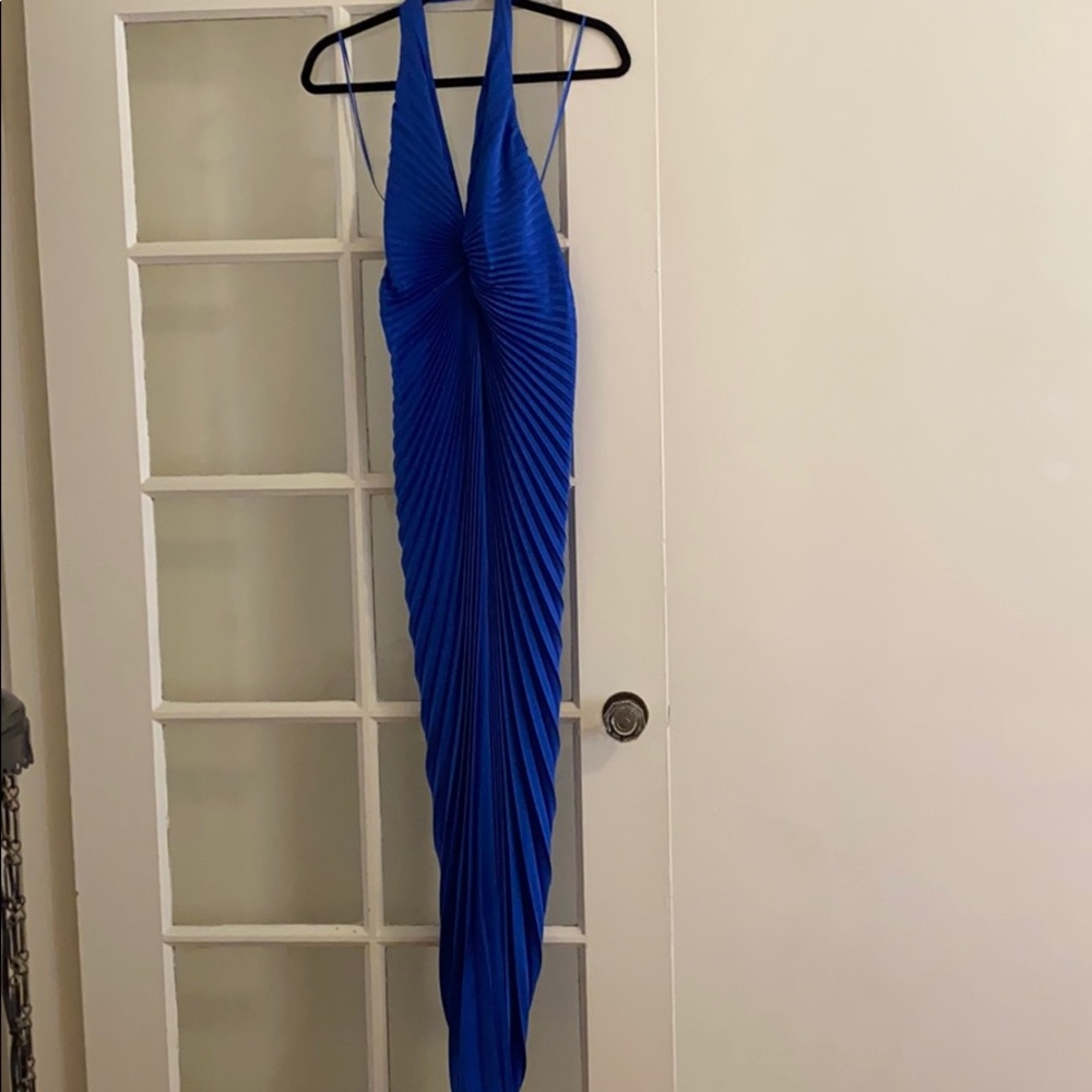 Carmen Marc Valvo Long halter pleated dress